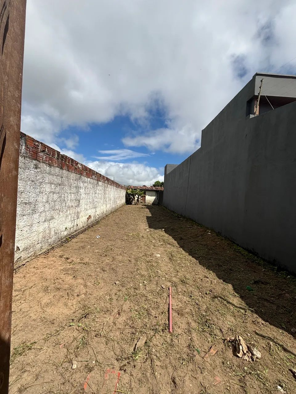 Terreno Vizinho ao colégio Monteiro 5x29