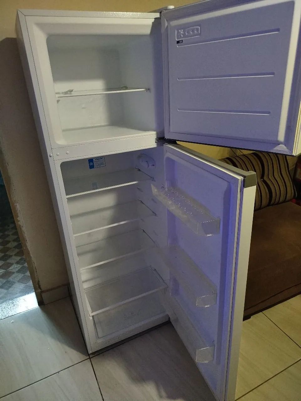 Geladeira Midea Duplex de 473L - Foto 3