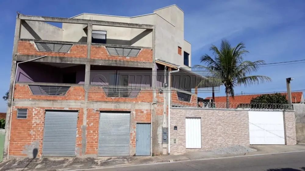 Casa em Bairros em Sorocaba