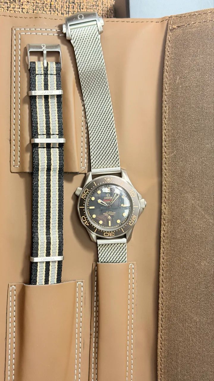 OMEGA Seamaster Diver 300M 007 Edition Titânio - Foto 2