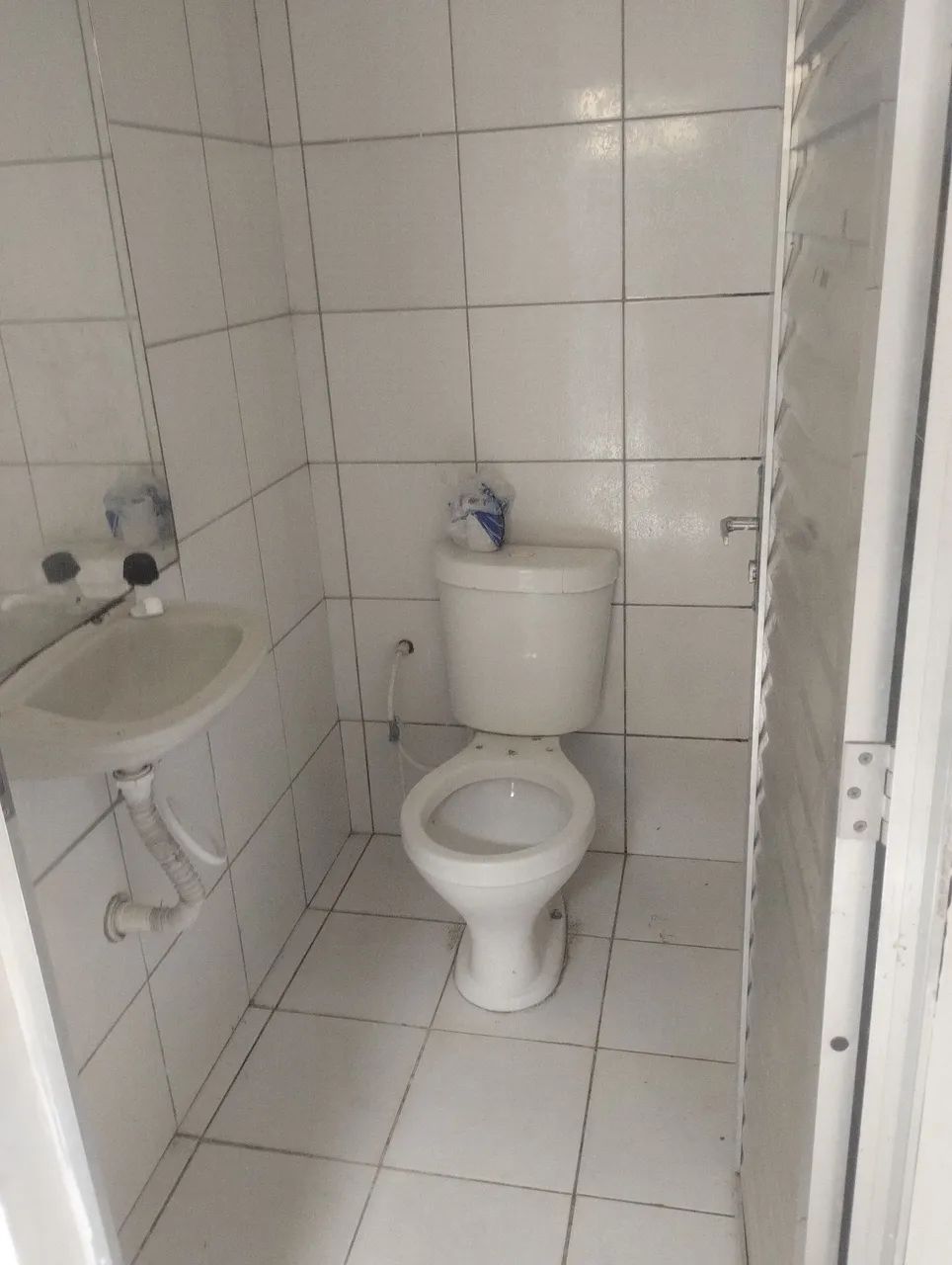 Alugo ponto comercial 3x15 metros - Foto 4