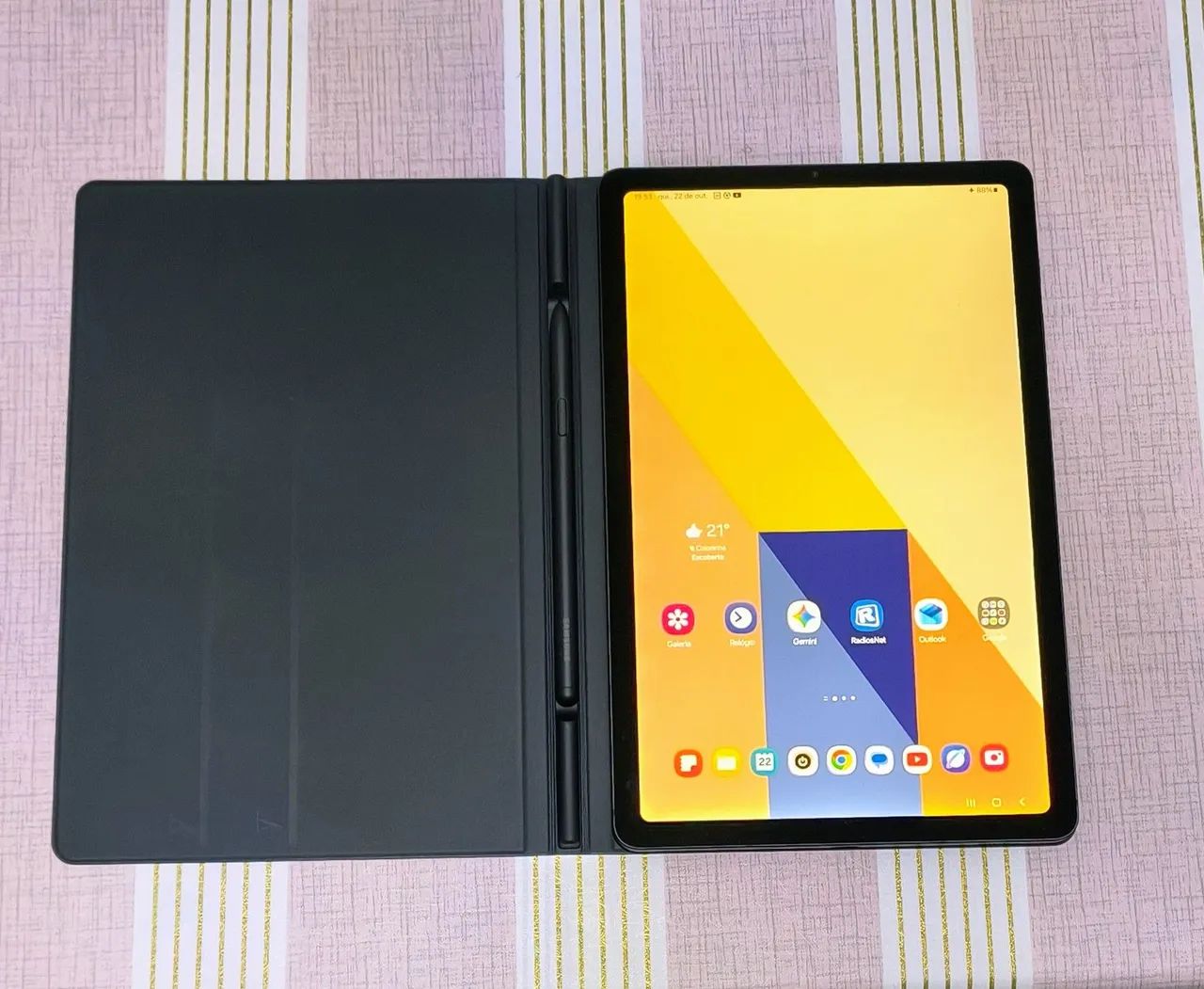 Vendo Tablet Samsung S6 Lite - Foto 3