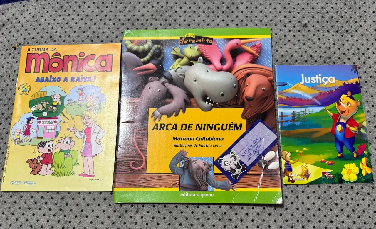 Livros infantis variados - Foto 4