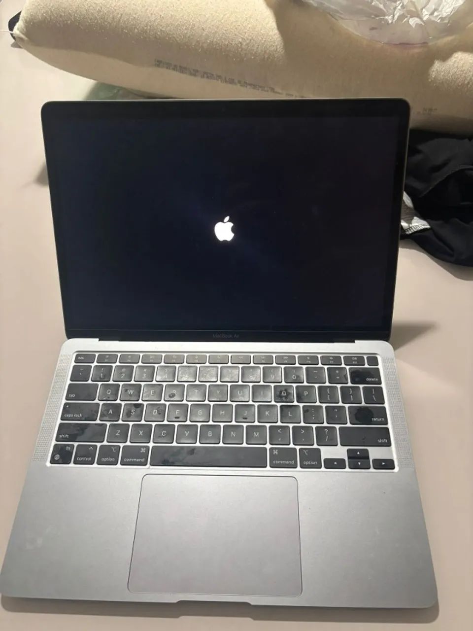 MACBOOK AIR M1 2020 IMPECÁVEL BATERIA 99% - Foto 5