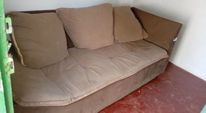 Sofá 3 lugares 