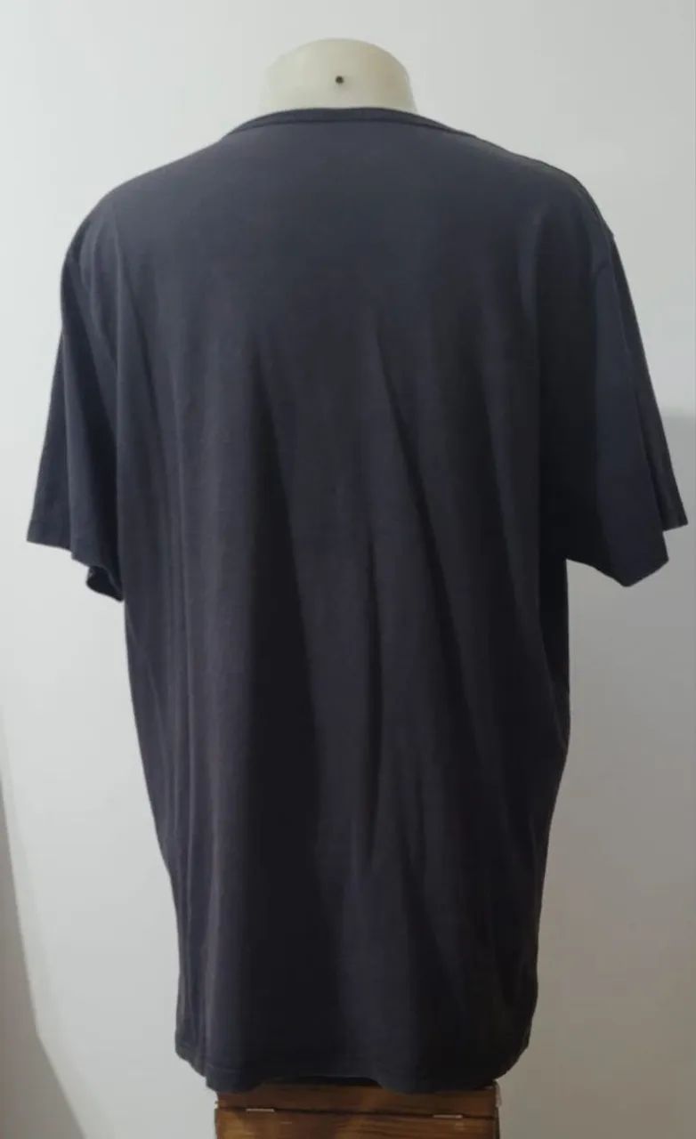 Camiseta Preta Estampada Tam GG - Foto 4
