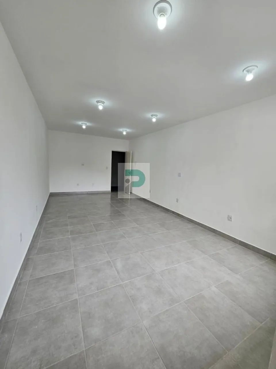 Sala Comercial para Locação em Mogi das Cruzes, Centro, 1 banheiro - Foto 4