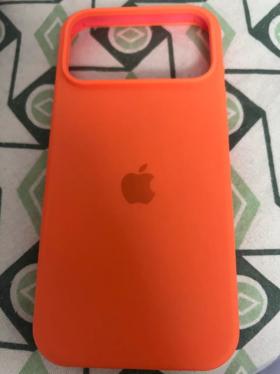 Vendo capinhas do iPhone 17 pro Max nunca usadas! - Foto 2