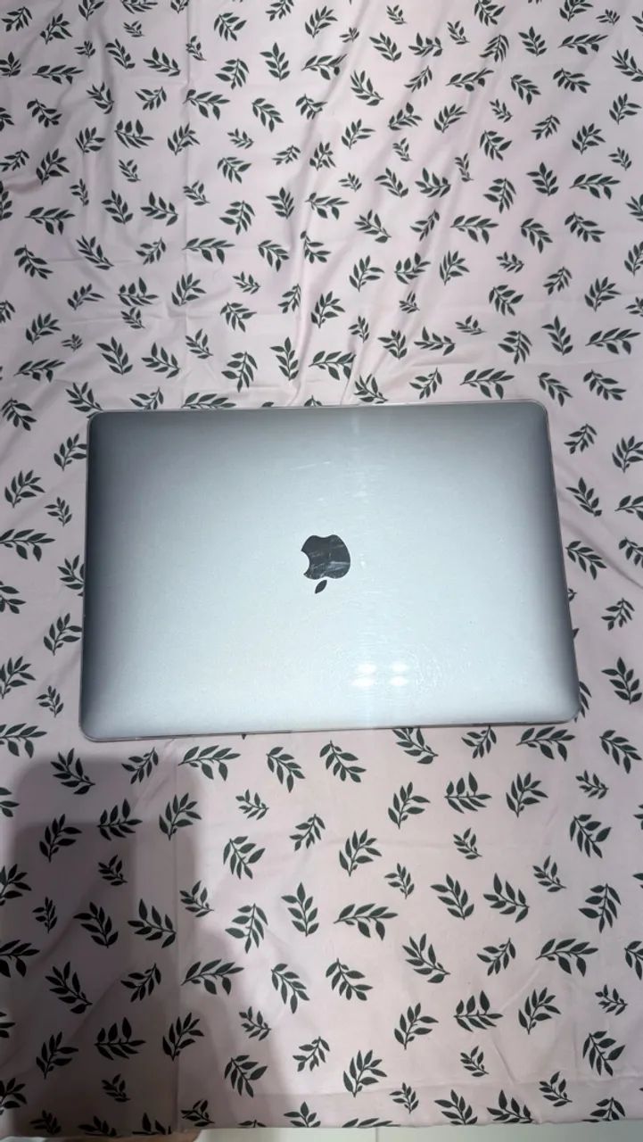 MacBook Air 13" M1 500GB 8 RAM