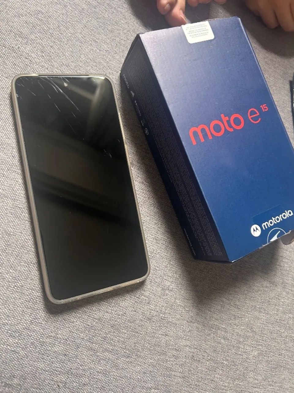 Celular Moto E 15 