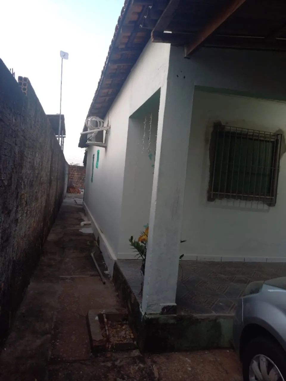 CASA PADRÃO POP,COM 03 DORMITORIOS,GARAGENS PARA 02 VEICULOS, ARÉA DE SERVIÇOS. - Foto 10