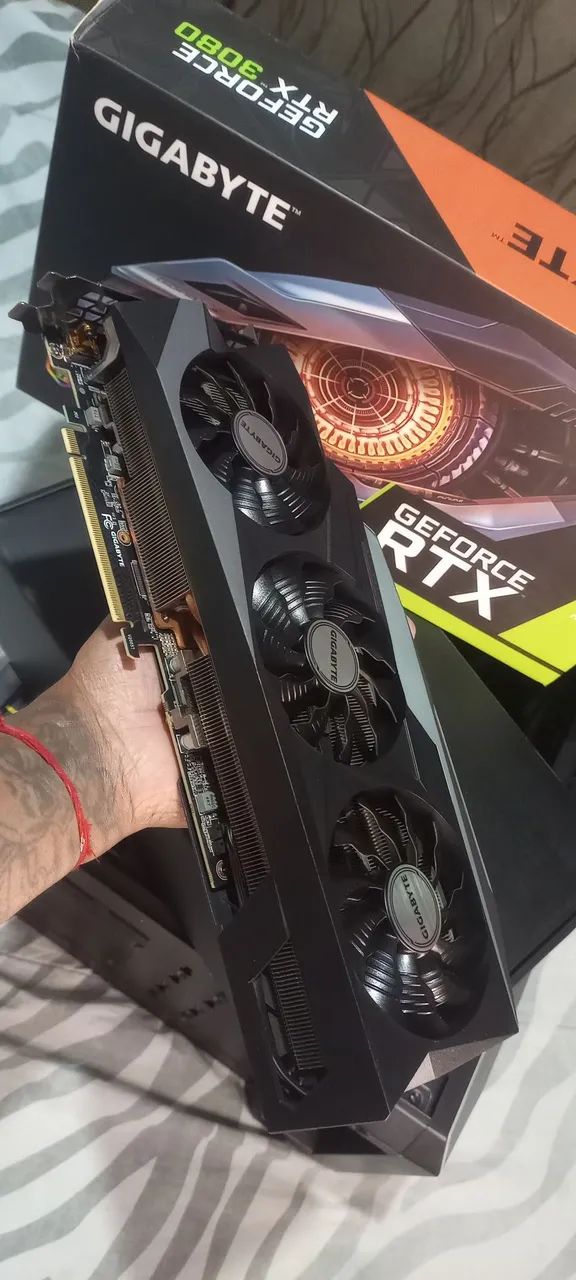 RTX 3080 10GB Gigabyte LHR  - Foto 6