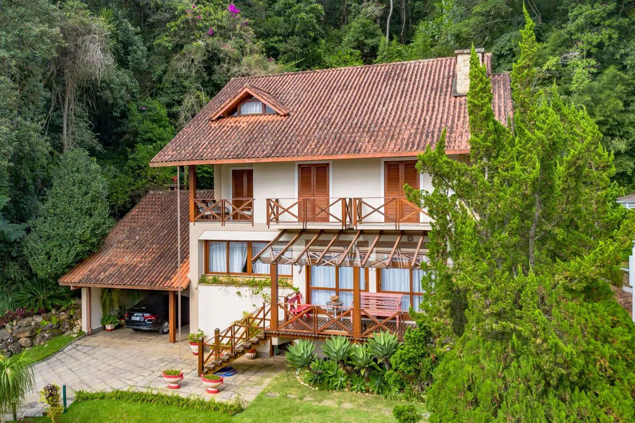 Casa com 5 quartos em condomínio em Quebra Frascos, Teresópolis. - Foto 2