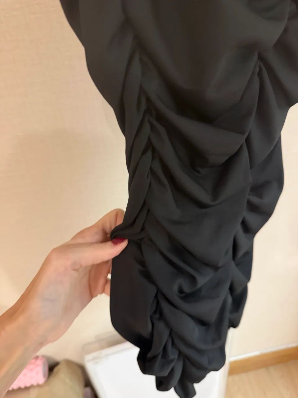 Vestido preto drapeado - Foto 3