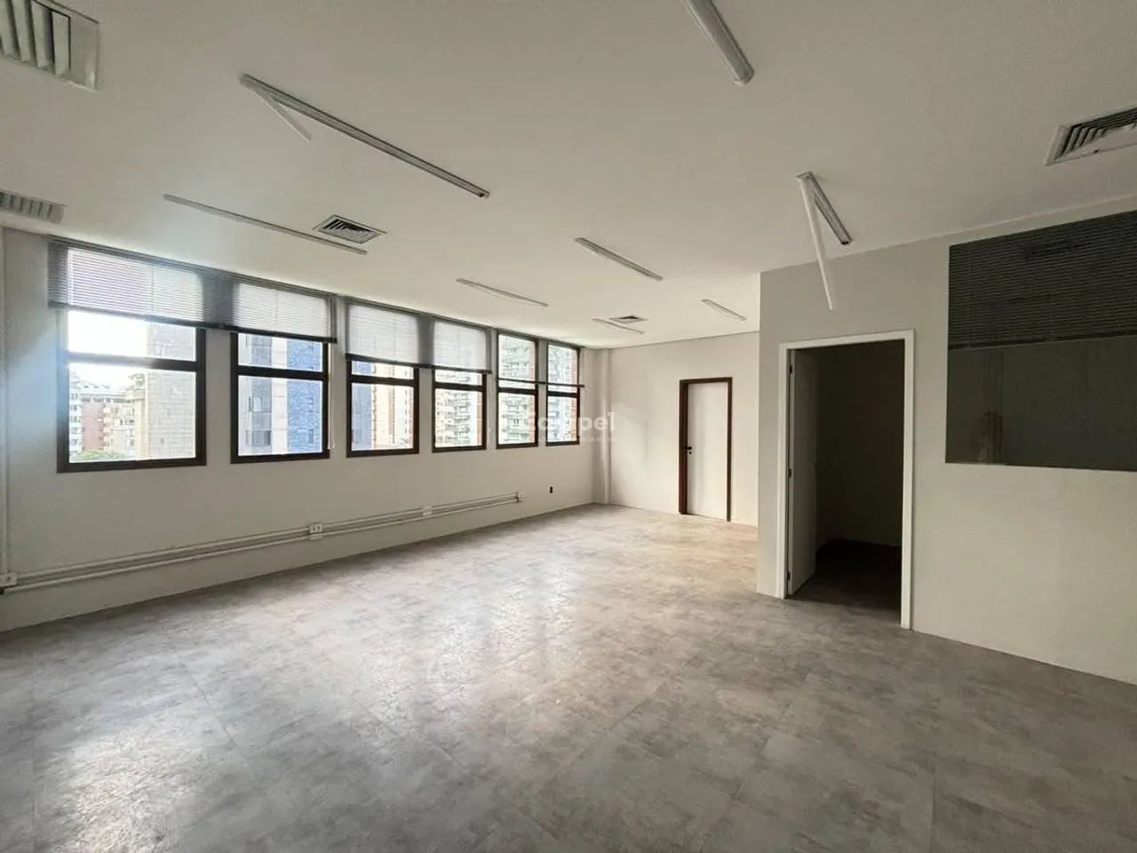Sala comercial para alugar na Savassi | 65 m² e 1 vaga - Foto 3