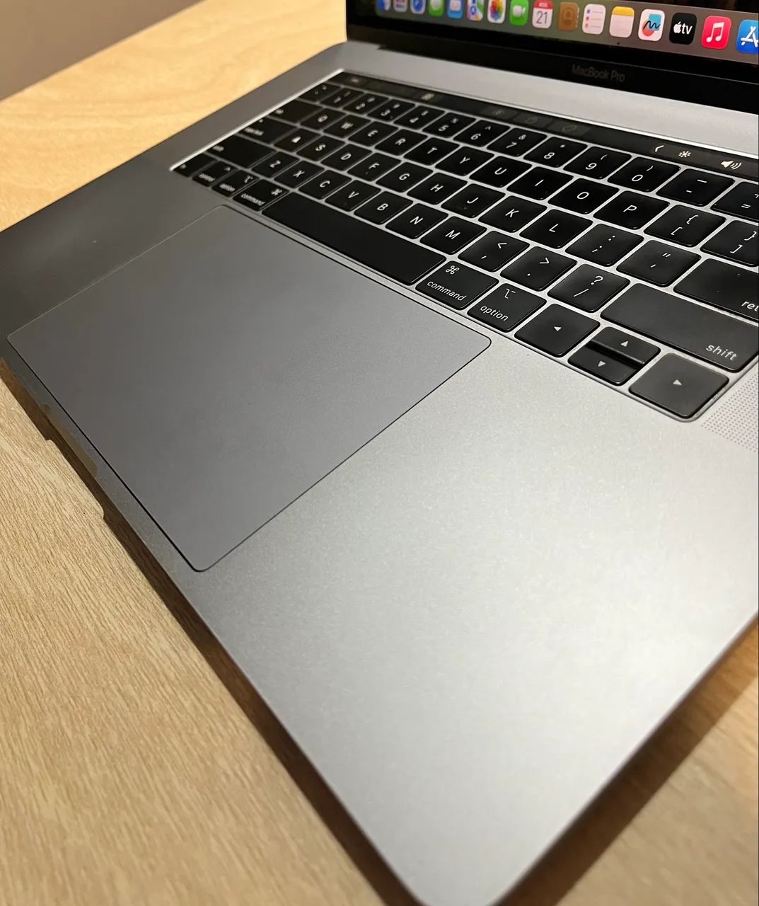 Macbook pro 2019 15 pol 32gb RAM - Foto 4