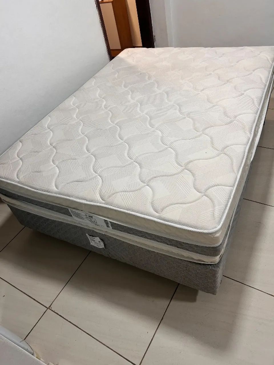 Cama box base e colchão  - Foto 3