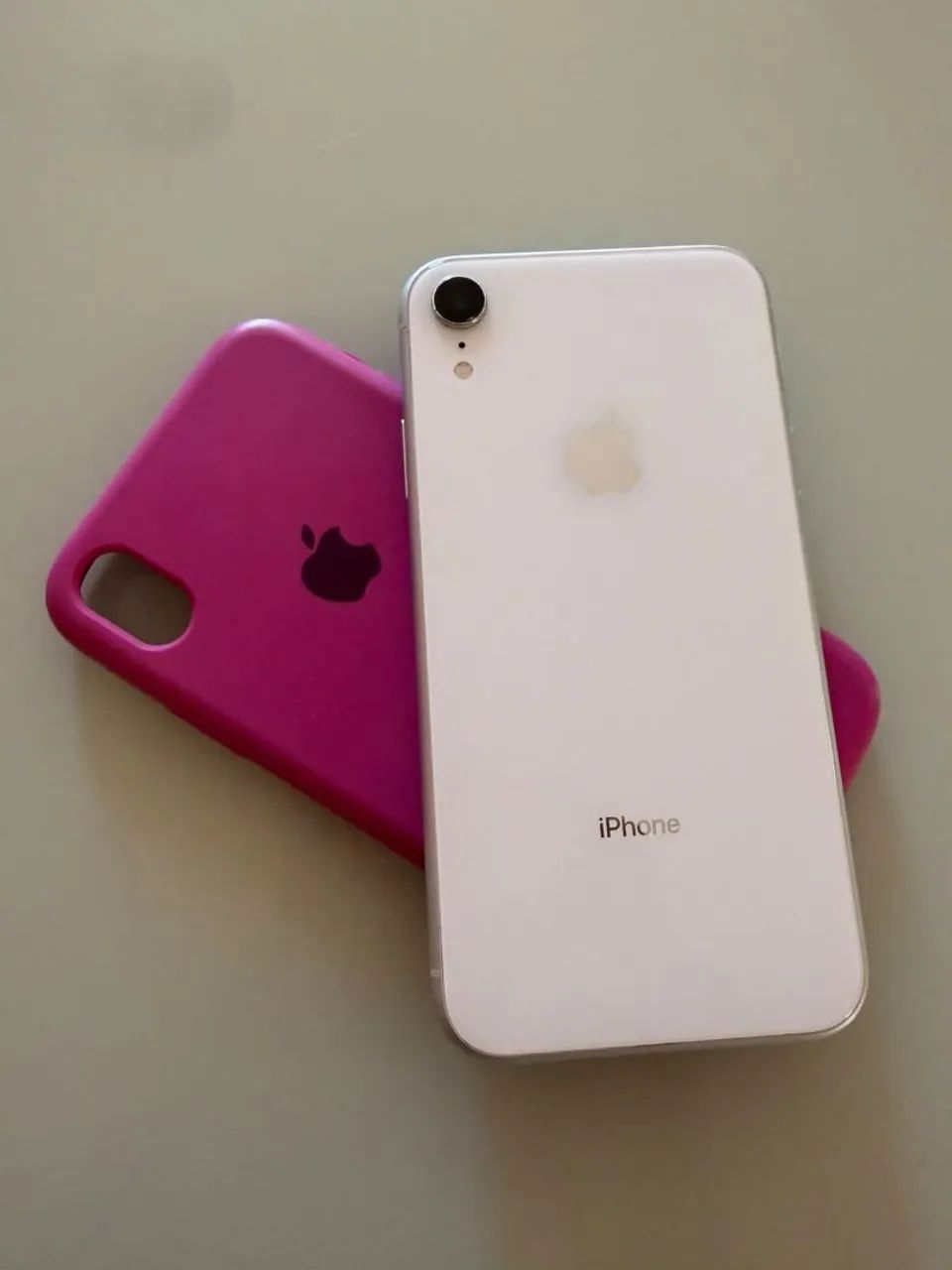 iPhone XR 