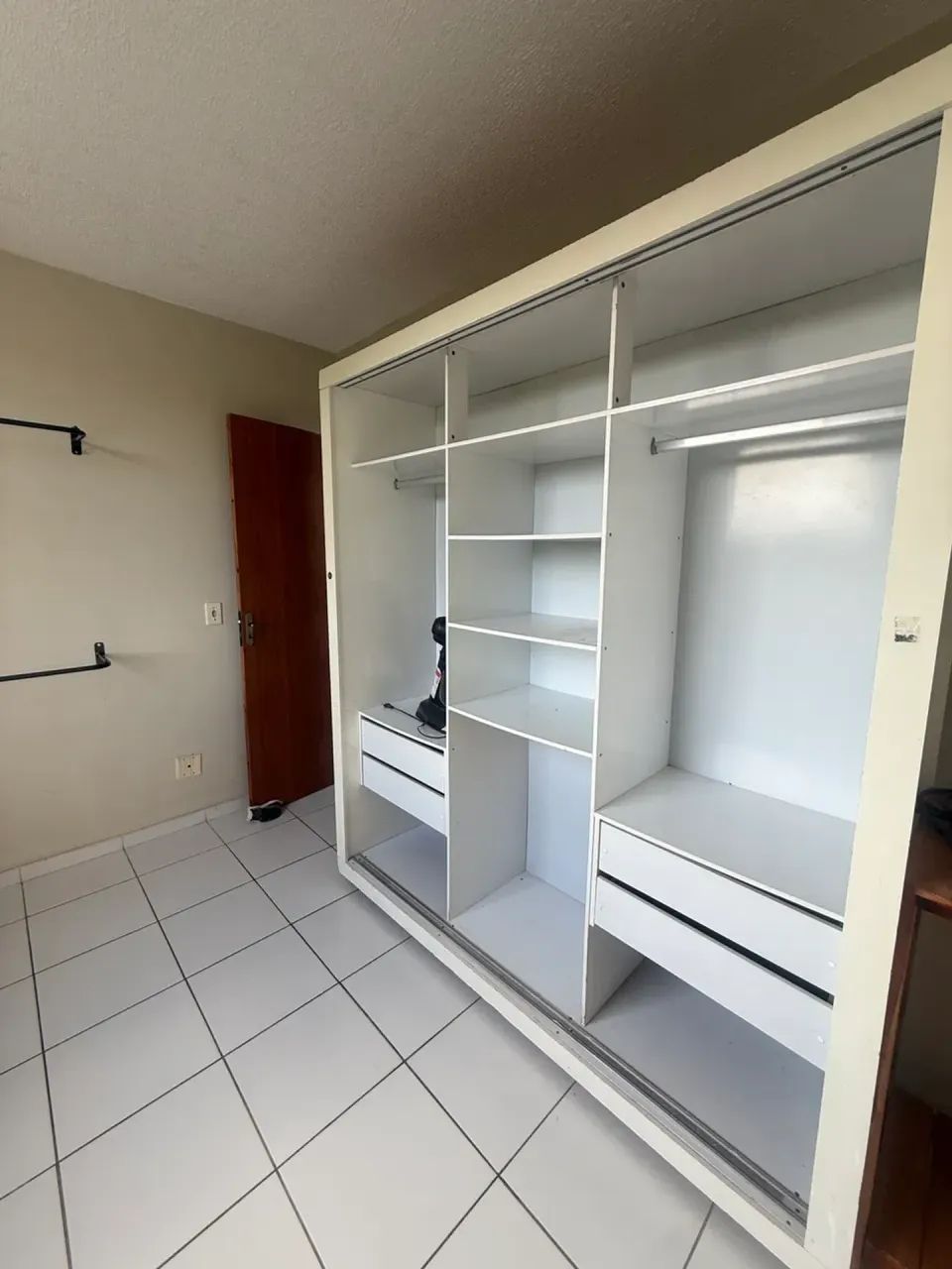 Ideal samambaia 5 andar escada com centrais de ar modulados e muito mais