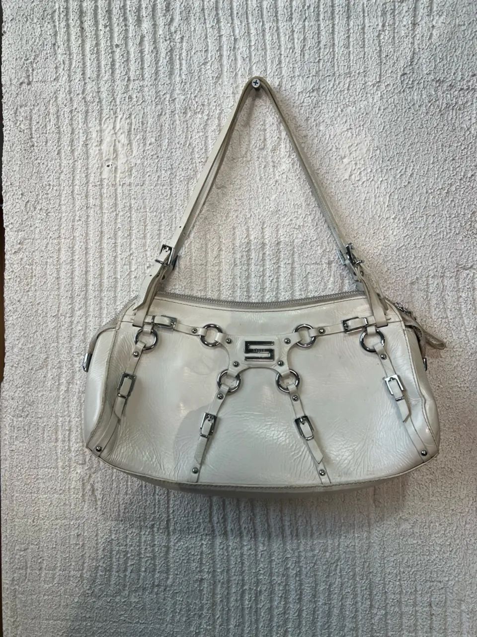 Bolsa baguette de couro sagga
