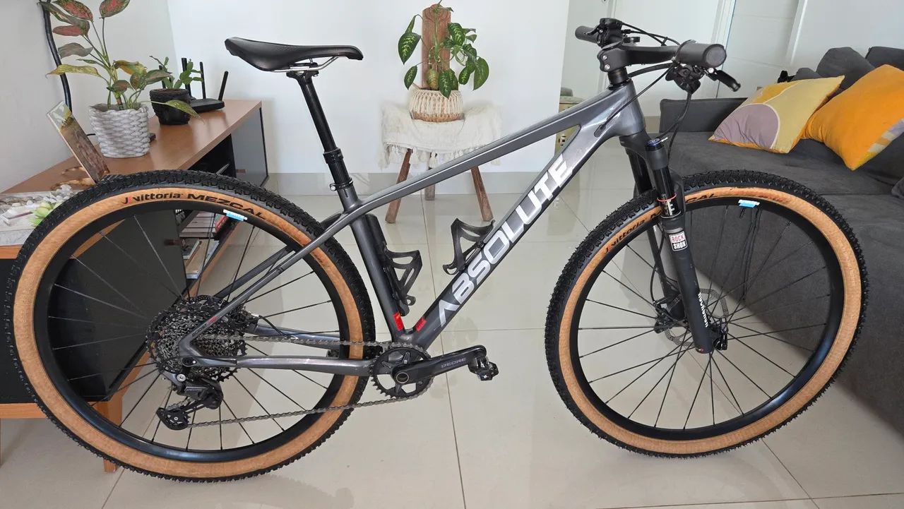 Bike MTB Absolute Carbono Tamanho M
