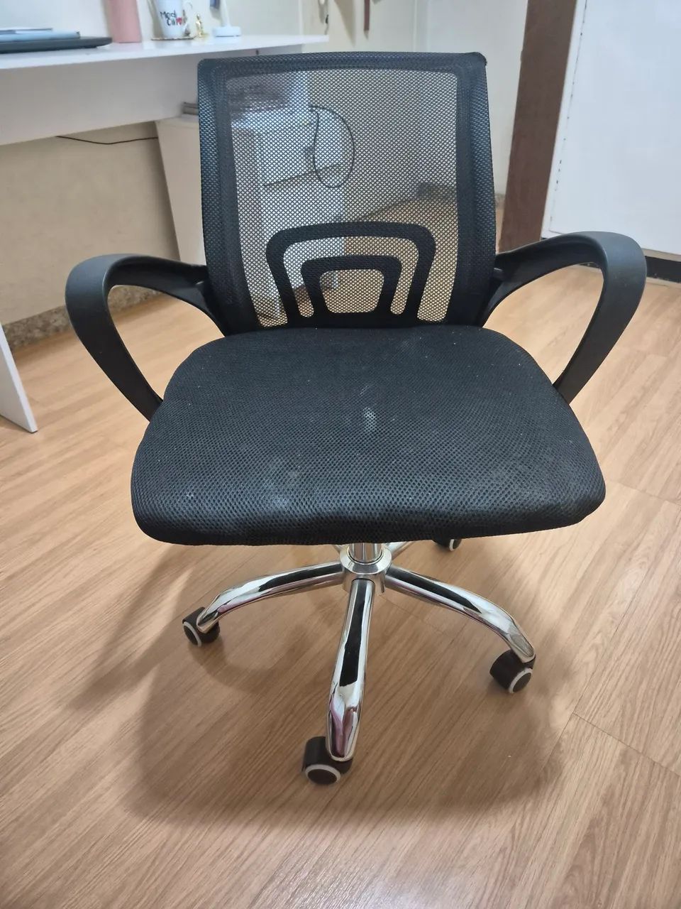 Cadeira de Escritório Preta - Foto 4