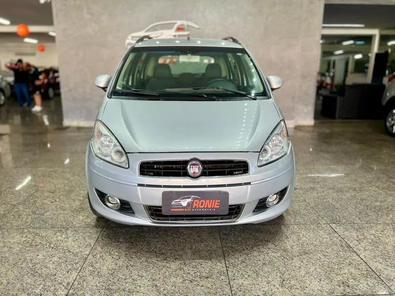 Fiat Idea Attractive 1.4 Fire Flex 8V 5P 2012 - Foto 2