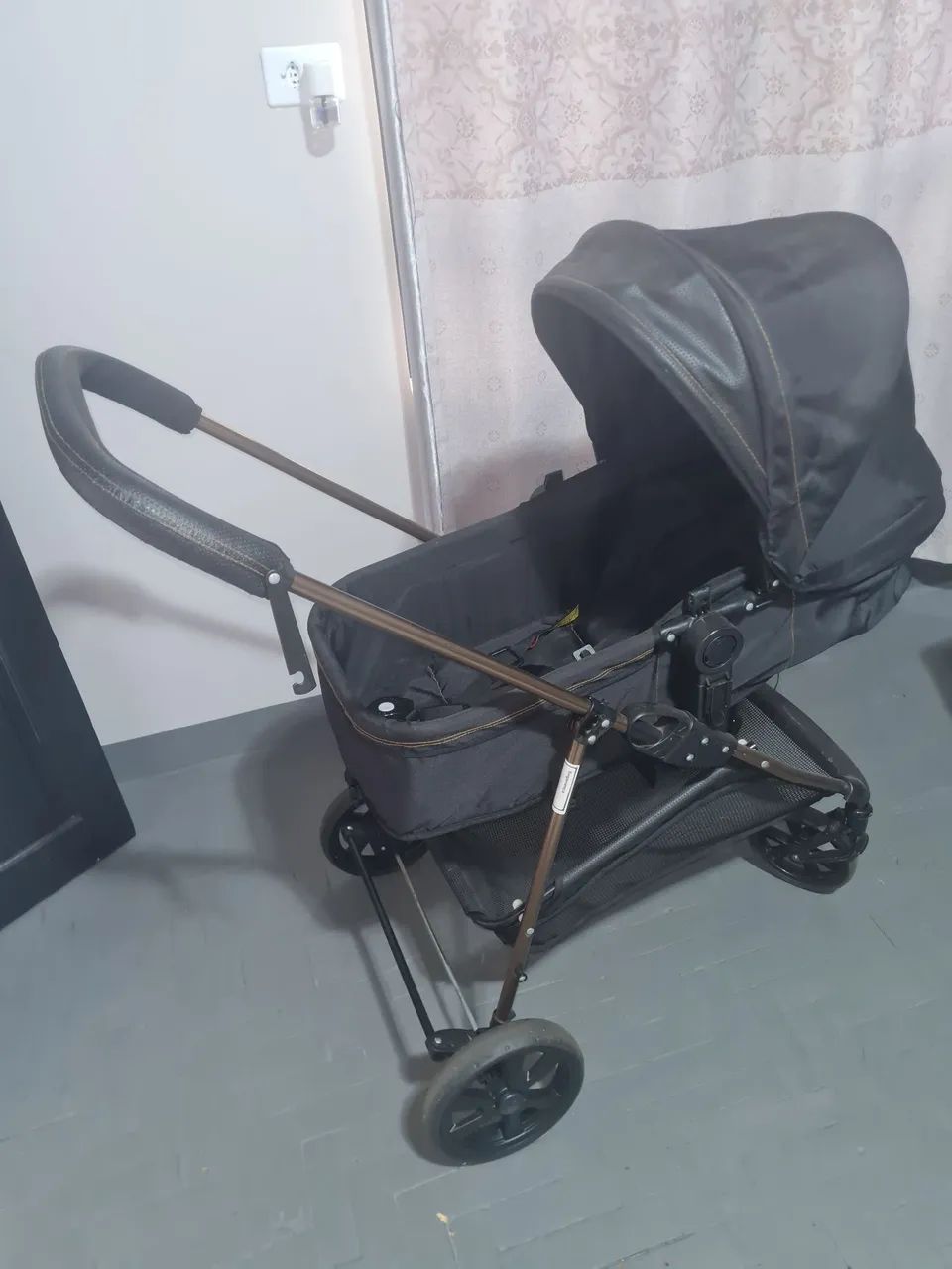 Carrinho galzerano,bebe conforto e base de carro