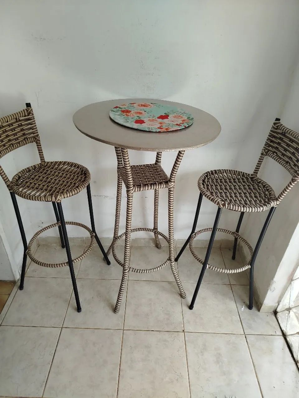 Mesa bistrô 