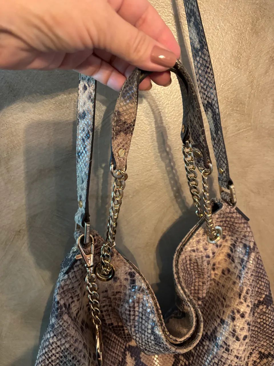 Bolsa Michael Kors animal print impecável!!! - Foto 4