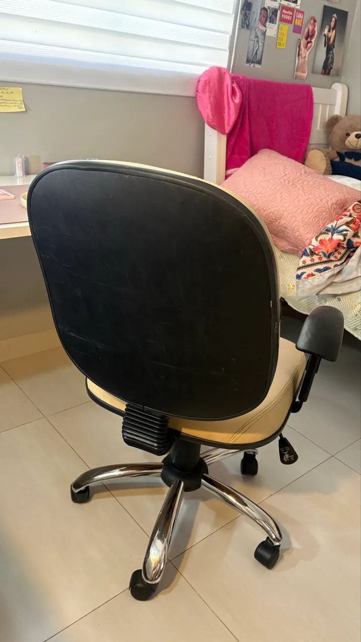 Cadeira com rodinha - Foto 3