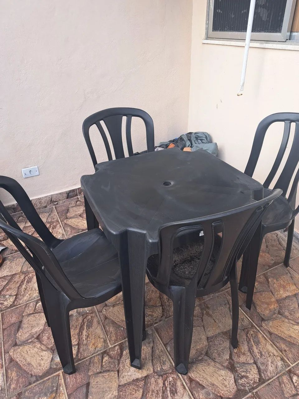 Jogo de mesas e cadeiras - Foto 2
