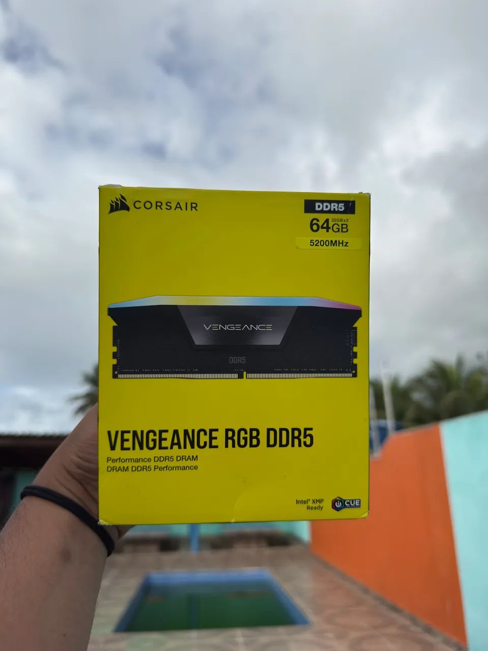 MEMÓRIAS RAM CORSAIR DDR5 RGB 5200MHz 32x2 