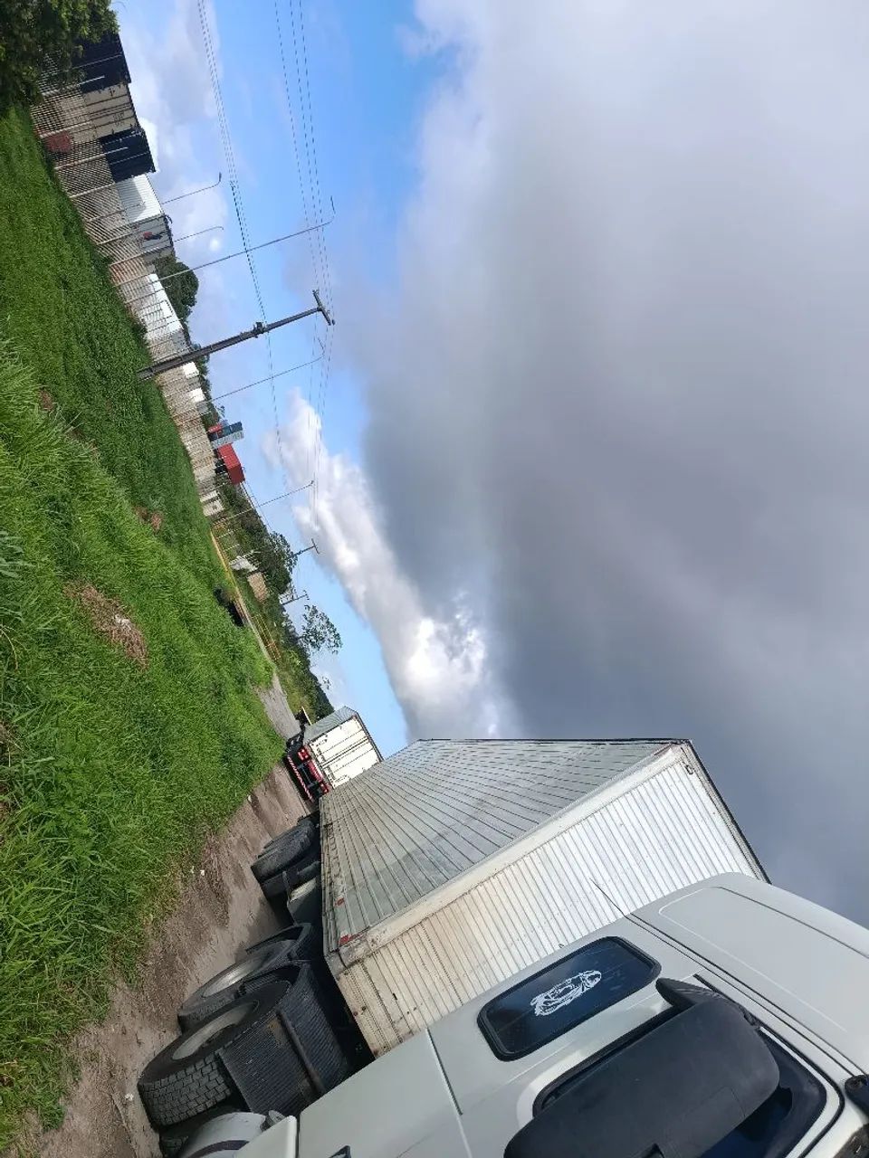 Carreta baú  - Foto 2