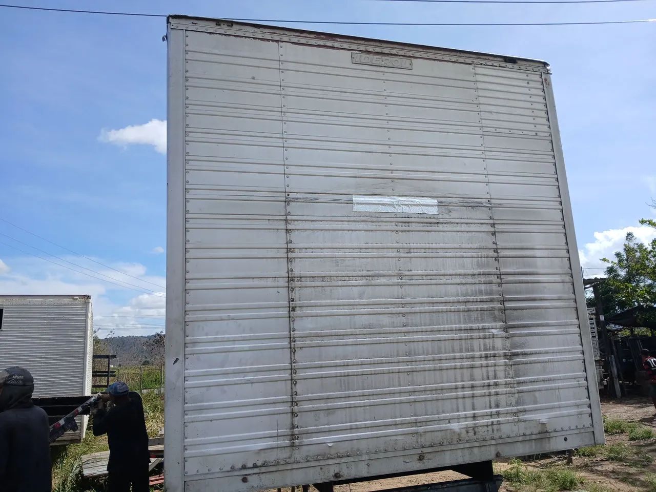 Vendo esse baú 3x4 - Foto 2