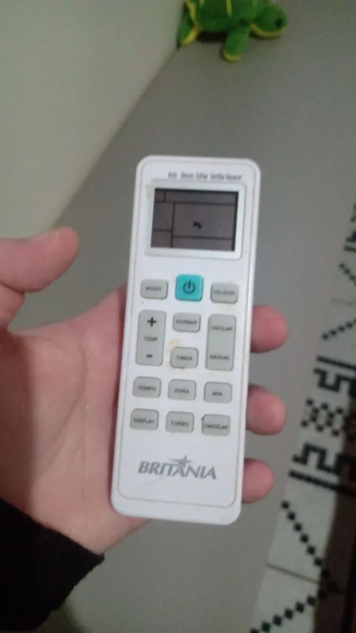 Central de ar 9 mil BTU BRITANIA