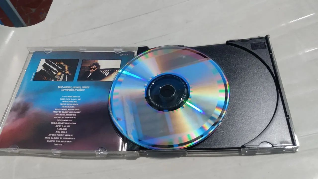 CD original Vangelis the city ótimo estado.  - Foto 5