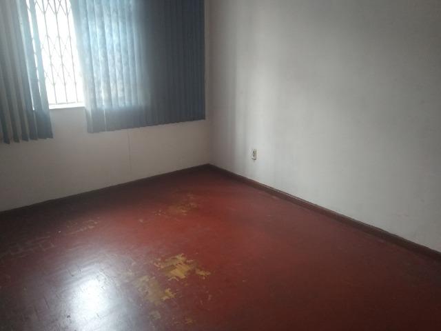 Apartamento, frente, 70m², sol da manhã na Rua João Silva 86 - Olaria - Foto 3