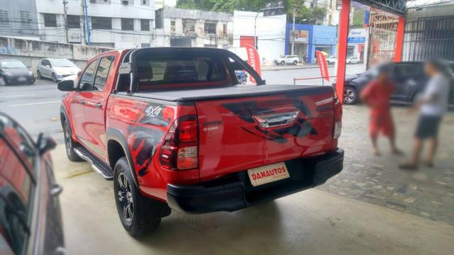 Hilux 2.8 Sr Challenge 4x4 Cd Automática Diesel - Foto 2