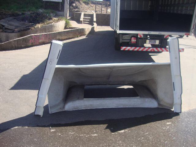 Defletor de vento para caminhaes volks - Foto 3