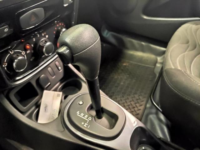 RENAULT DUSTER 2.0 TECH ROAD II 4X2 2015 - Foto 8