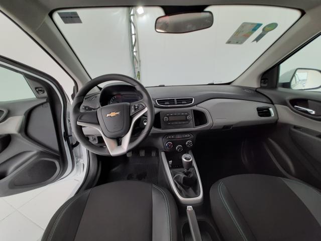 Chevrolet ONIX HATCH LT 1.0 8V FlexPower 5p Mec. - Branco - 2019 - Foto 5