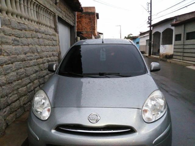 Venda Nissan March 1.0