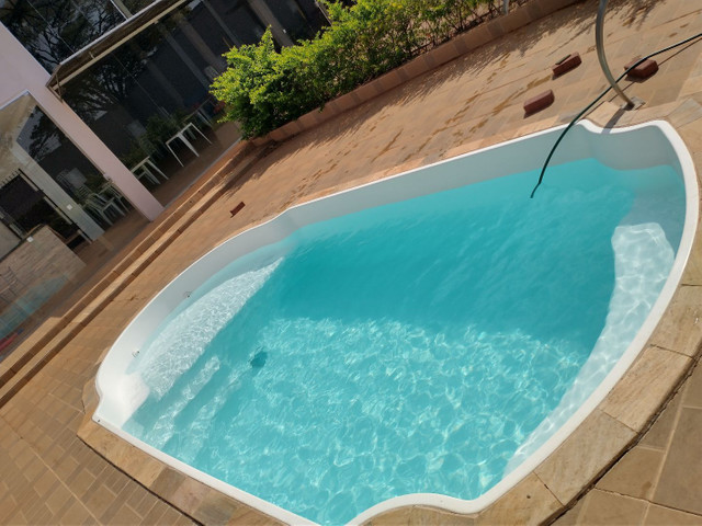 Tratamento e limpeza de piscinas e manutenção em filtros - Foto 2