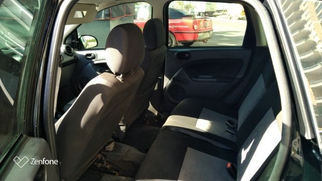 Ford Fiesta 2010/11 - 1.0 8v - Aceita Financiamento!! - Foto 5