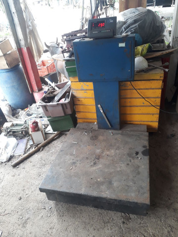 Balança com defeito