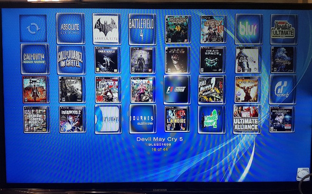 Playstation 3 PS3 Fat Branco HD 1Tb com mais de 50 jogos Novinho - Foto 4