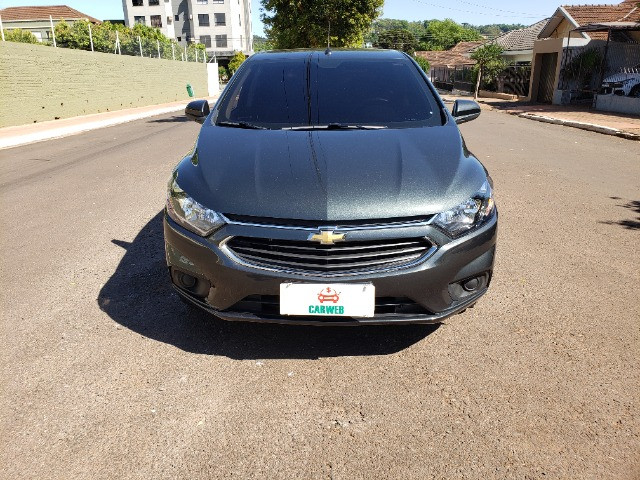 Onix LT 1.4 13.000 km zerado todo original único dono garantia de fábrica - Foto 2