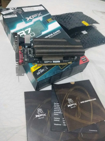 Placa de Vídeo XFX R7 240 2Gb DDR3 - Foto 3