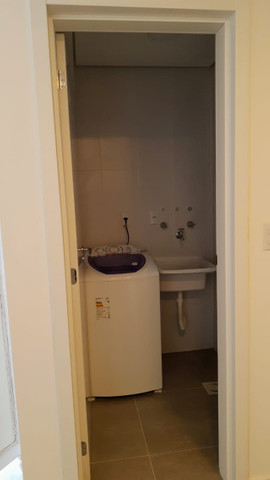 Loft Novo! Mobiliado! Duas quadras da Universidade Católica! - Foto 2